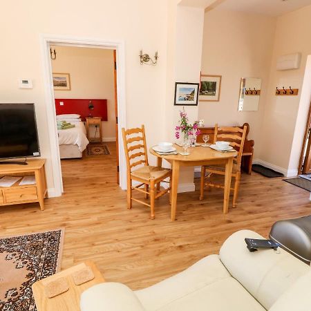 Villa 3 The Stables Havenstreet  Esterno foto