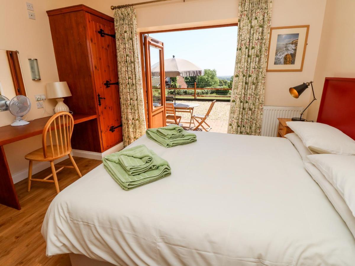 Villa 3 The Stables Havenstreet  Esterno foto